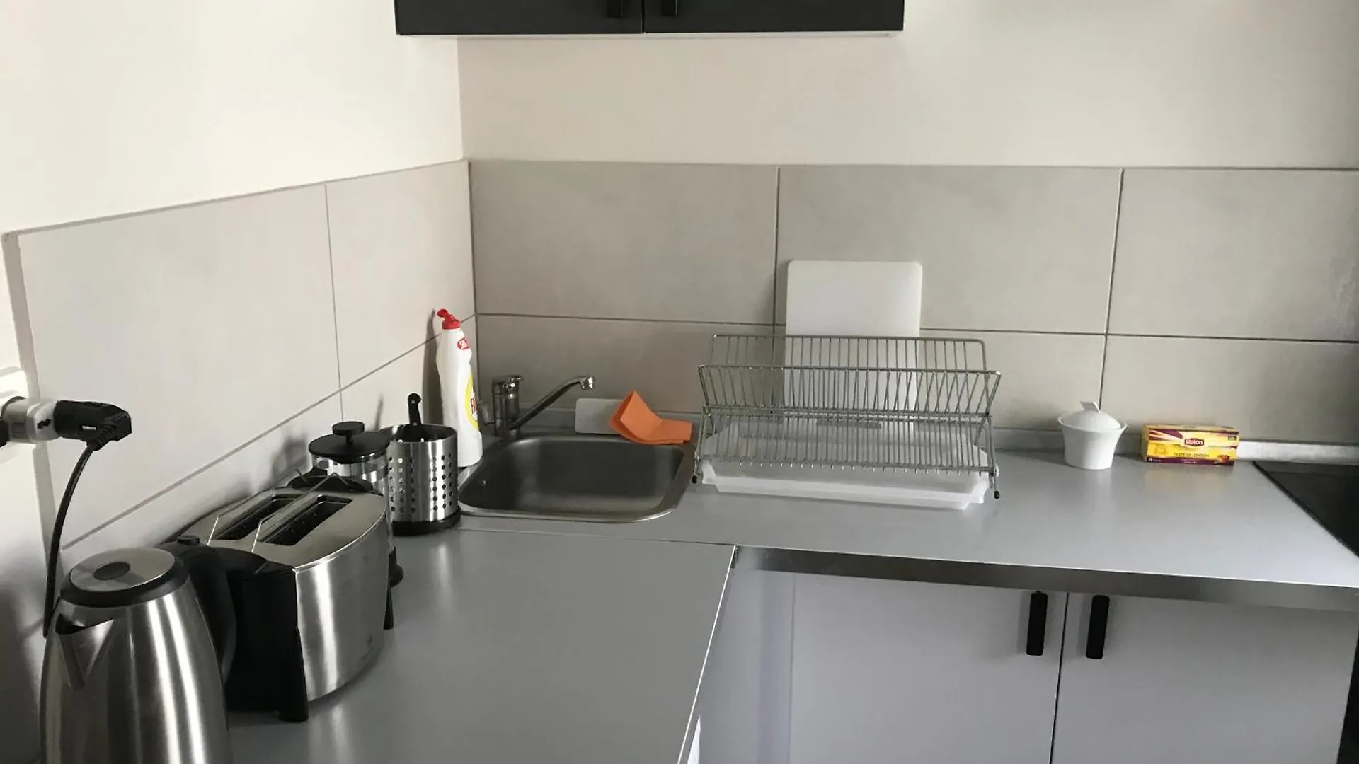 Mimosa Rooms Poznan Homestay