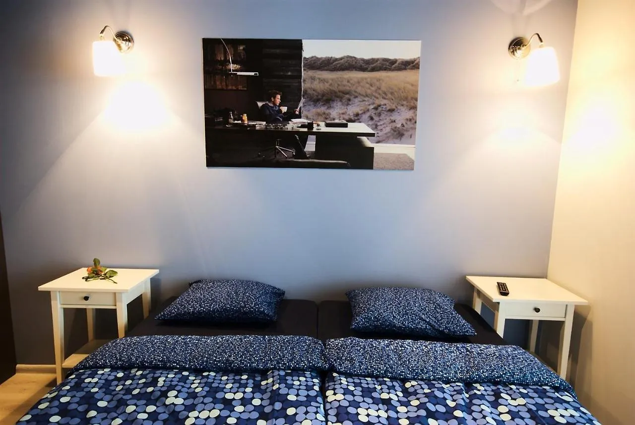 Mimosa Rooms Poznan 0*,