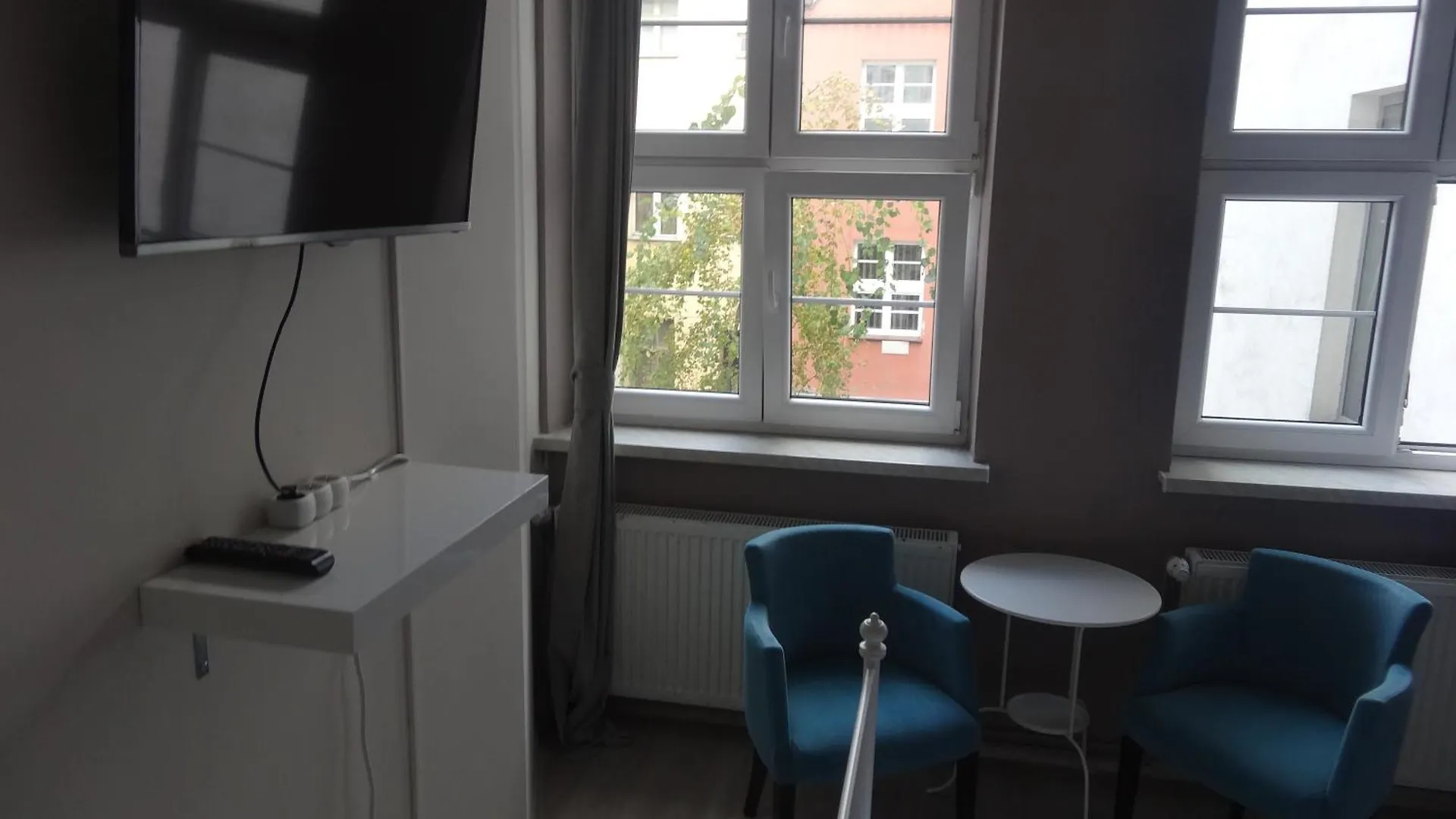 Homestay Mimosa Rooms Poznan Poland